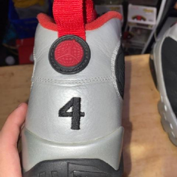 Nike air Jordan 9 retro Johnny Kilroys MINT in box - Picture 3 of 6